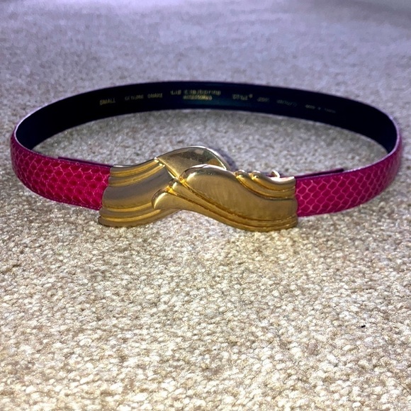 Liz Claiborne Raspberry Pink Colored Gold Buckle Genuine Snake Belt Size Small - Picture 1 of 4
